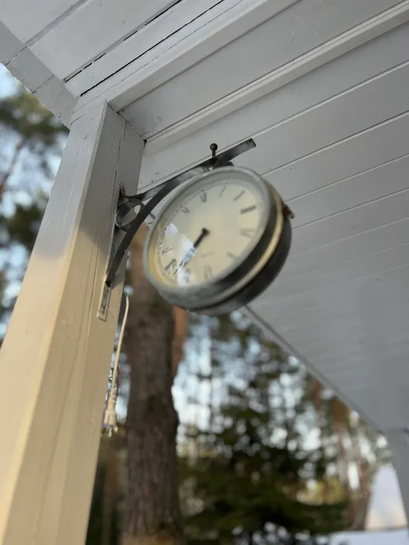 Загородный дом в соснах недалеко от Москвы