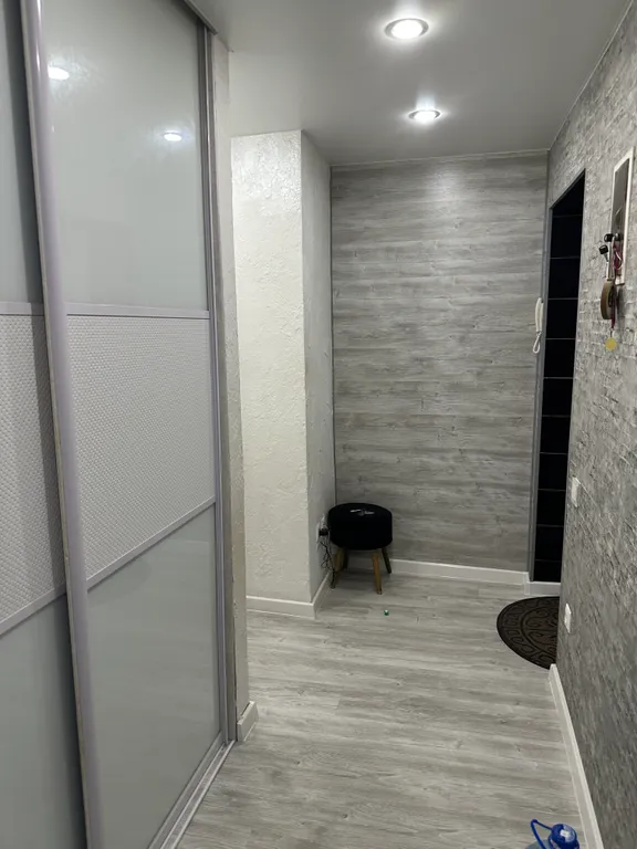 Уютная 2-я квартира в центре Красного камня