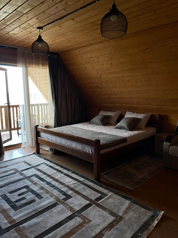 Домик на берегу моря на первой линии