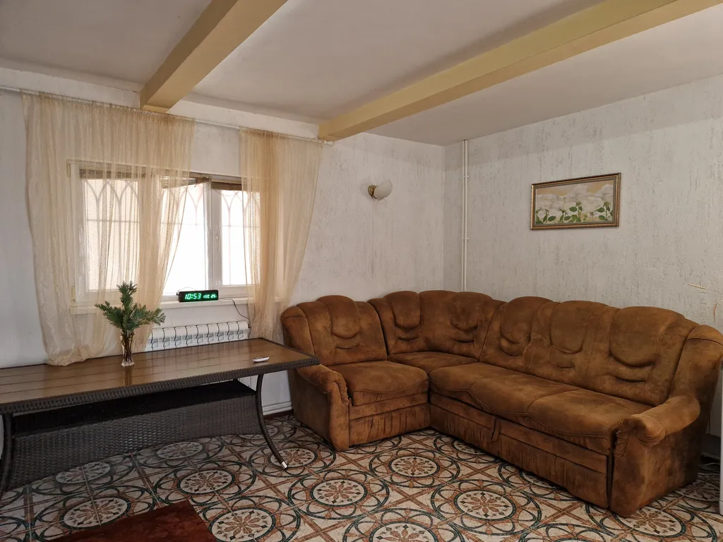 Дом из бруса с беседкой