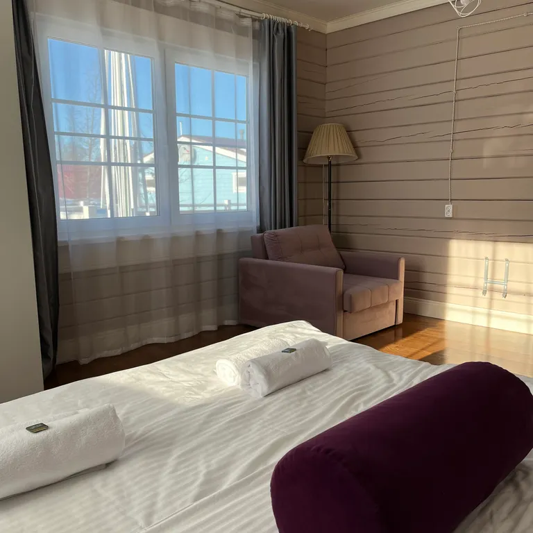 Isotalo - большой дом у озера в карелии, для большой компании