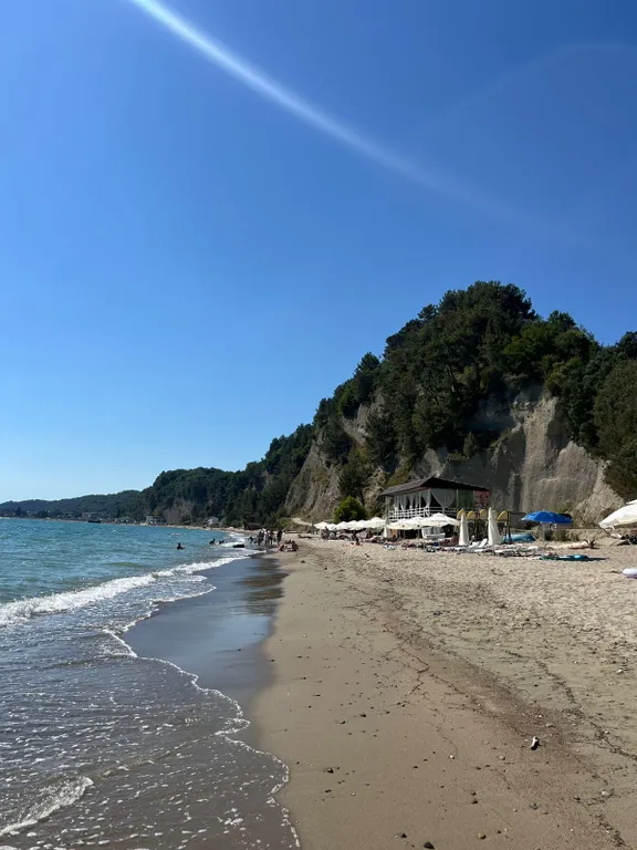 Квартира Комната — Пицунда