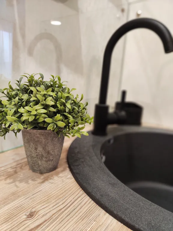 Квартира рядом с УДС Молот