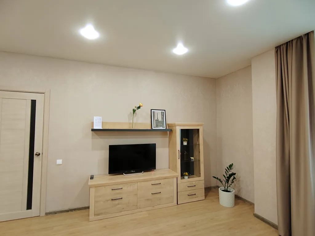 Квартира в ЖК Париж с видом на реку и парк