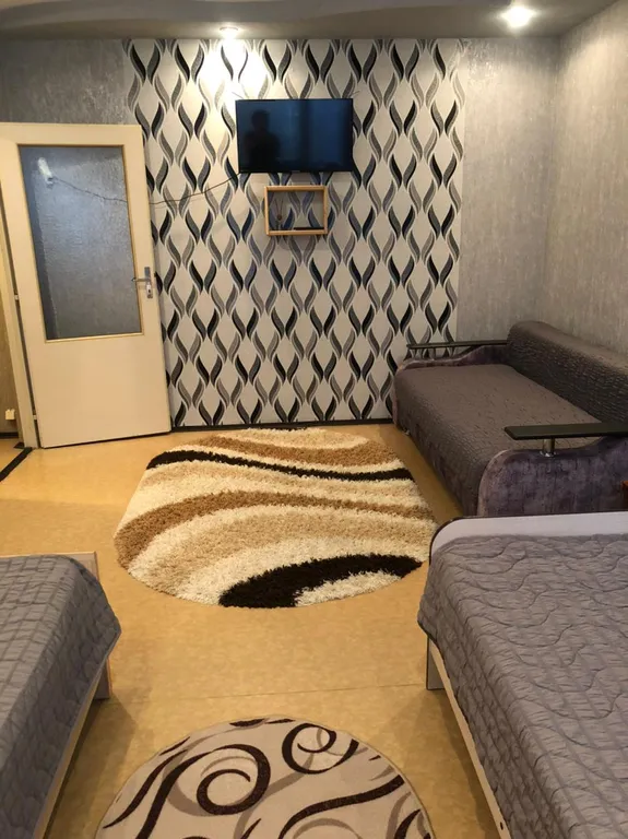 Чистая квартира в спальном районе — аренда посуточно в Миллерово