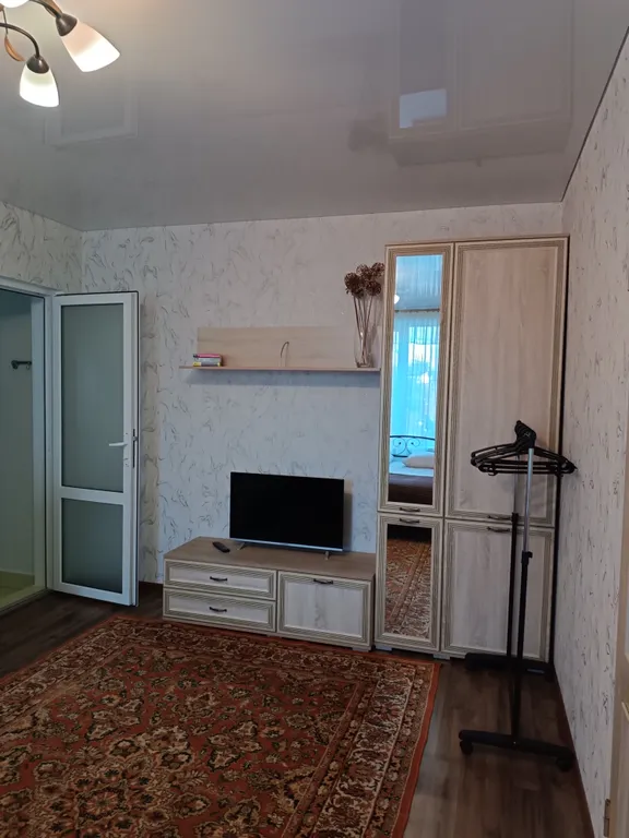 сдается коттедж 2  этажа.130 кв. м, с тремя отдельными комнатами