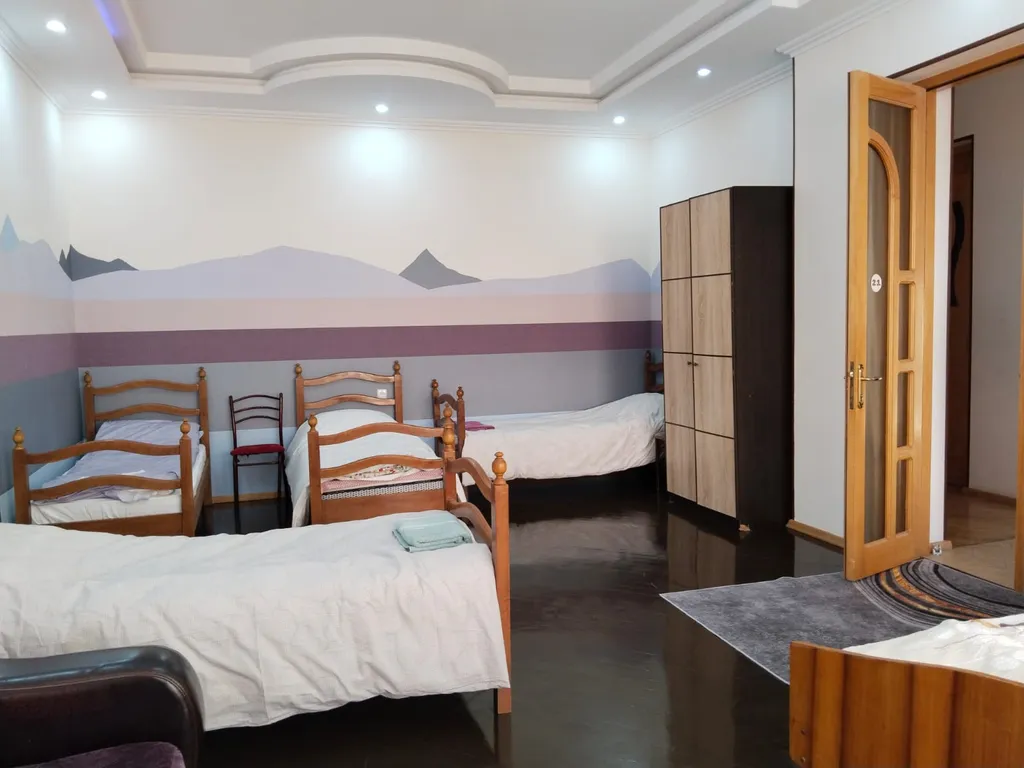 Большой семейный номер с балконом