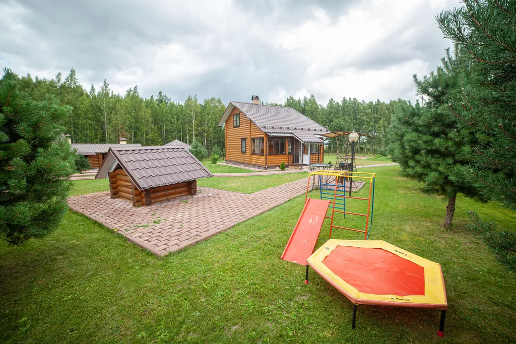 Дом за озером