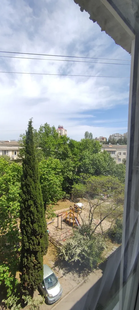 вид из спальни
