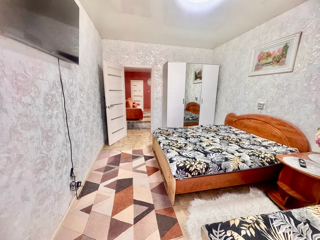 Уютная Евродвушка с отдельным входом/выходом в центре города Уссурийск