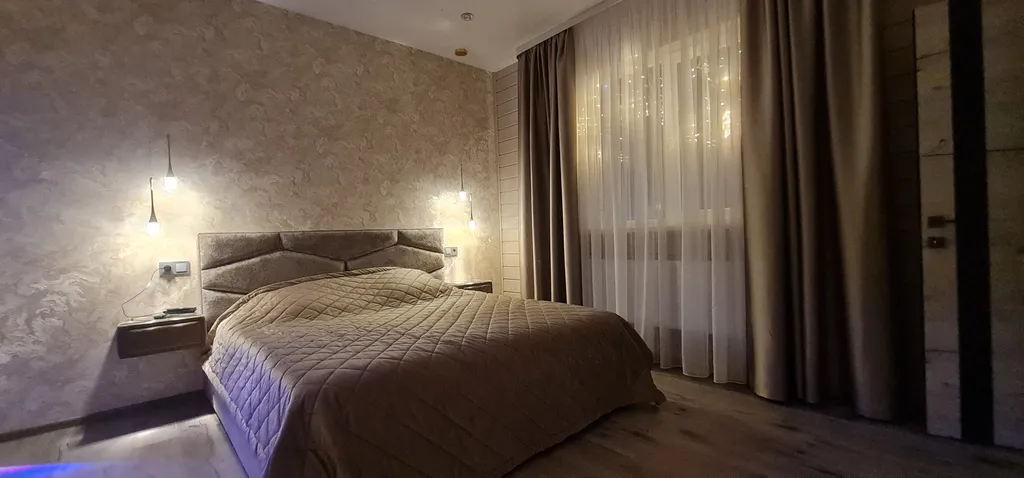 Большой современный и уютный дом