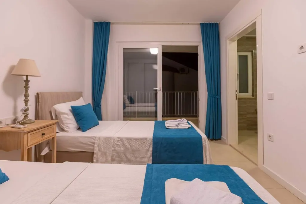 Вилла с видом на море