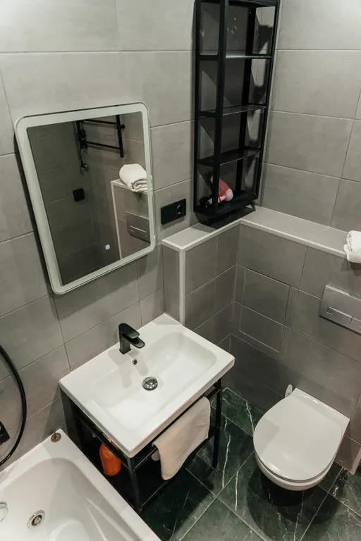 Стильная квартира с джакузи на 25 этаже