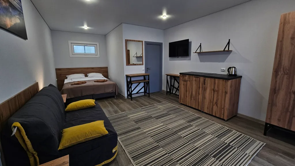 Уютные гостевые домики Колос