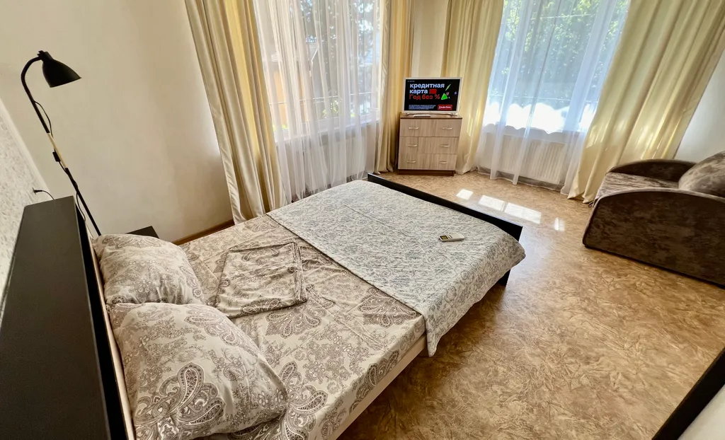 Коттедж Этаж дома возле моря — Ялта