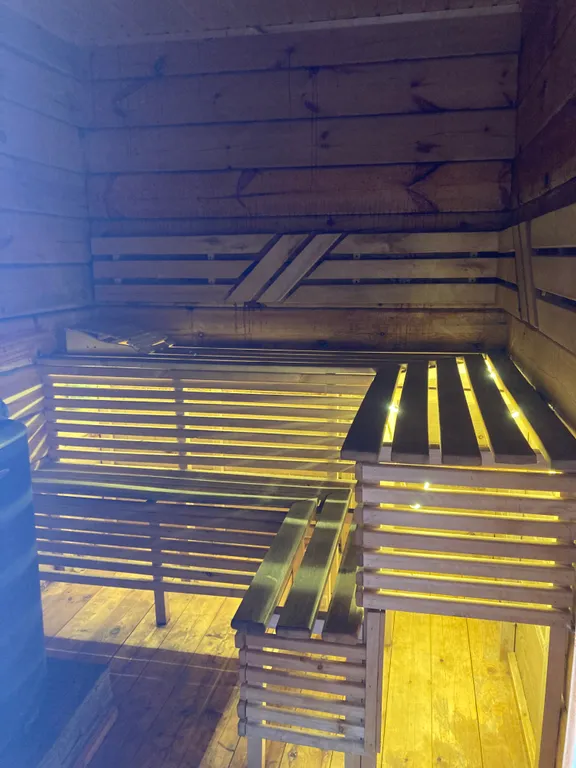 Шале в горах с бассеином и баней