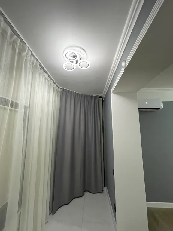 Уютная квартира в центре города рядом с фонтаном и с видом на крепость