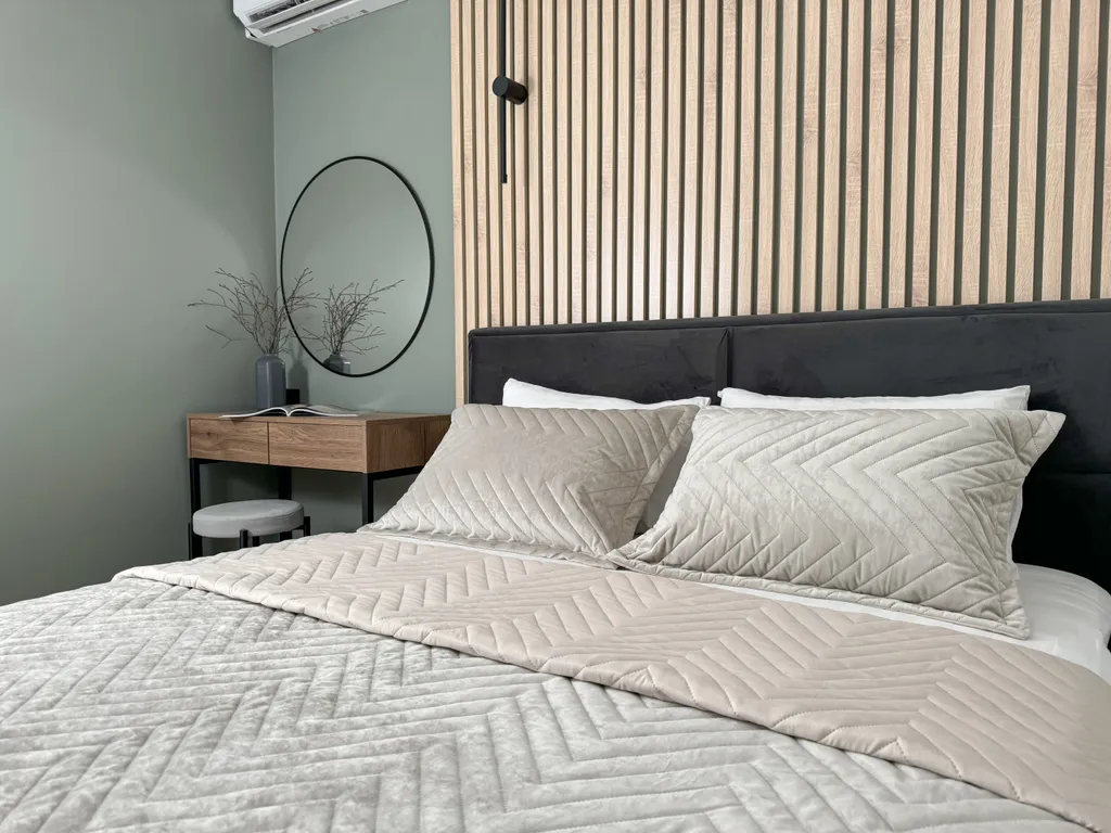 Квартира Просторная и светлая студия с большой террасой в Ольгинке! — аренда посуточно в Ольгинка