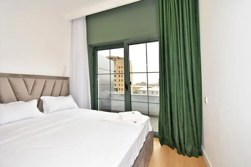 Малахитовая студия в центре Еревана