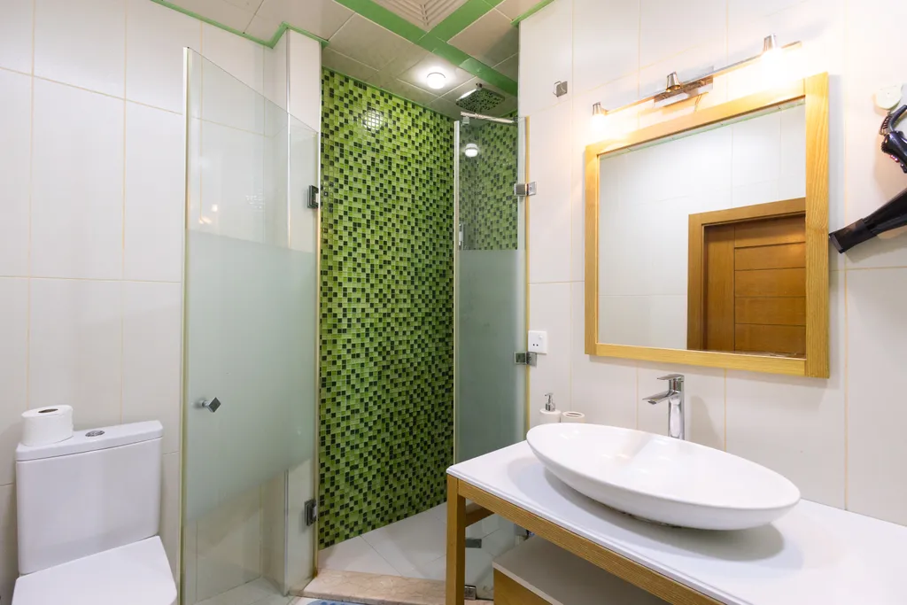 Апартаменты с видом на торговую улицу