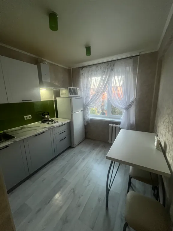 Уютная квартира — аренда посуточно в Астрахань