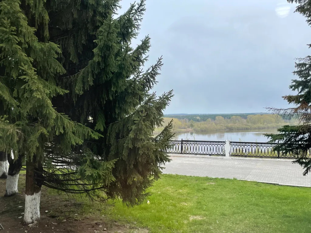 Двухуровневая квартира на набережной