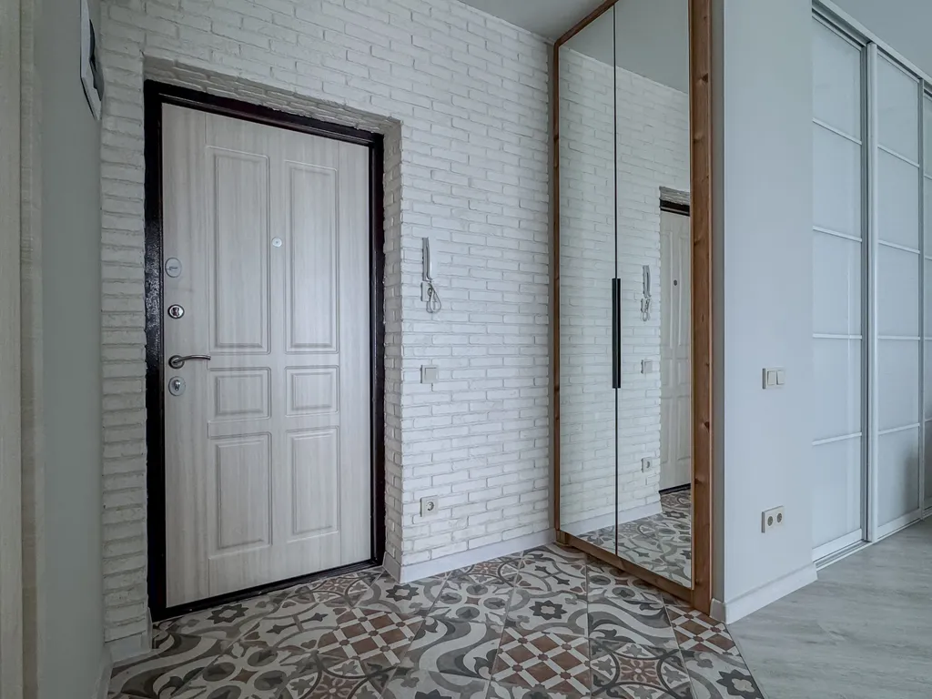 Комфорт для всех – стильная квартира с посудомойкой и smart tv