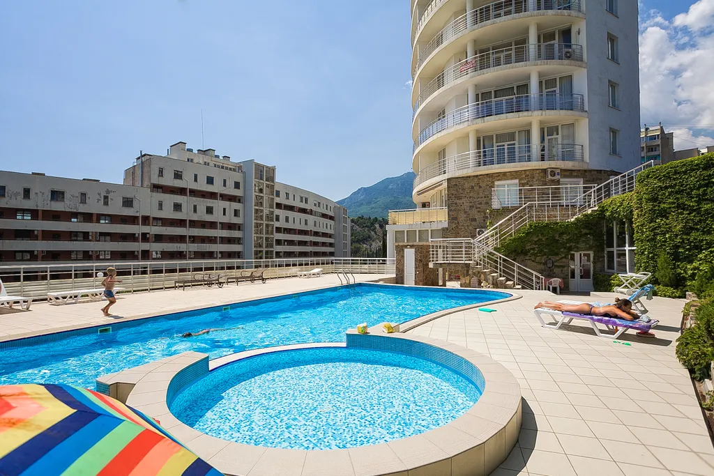 Апартамент с видом на море в ЖК Белый Дом