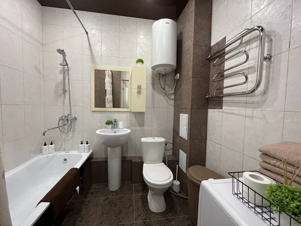 Квартира Современная квартира в центре с видом на шикарные закаты с 13-го этажа — Ярославль