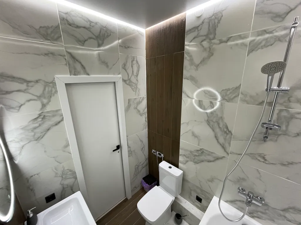 Апарт-Уют-новые  KM TowerPlaza центр Нижнего Новгород,Ул.Горького23А