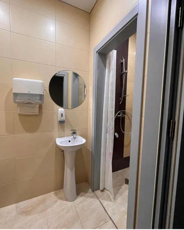 7-комнатный Дом