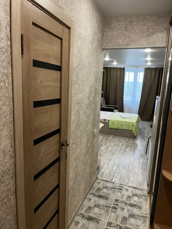 Светлая квартира-студия со свежим ремонтом и новой мебелью