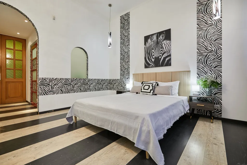 3 спальни, балкон, красивый дом