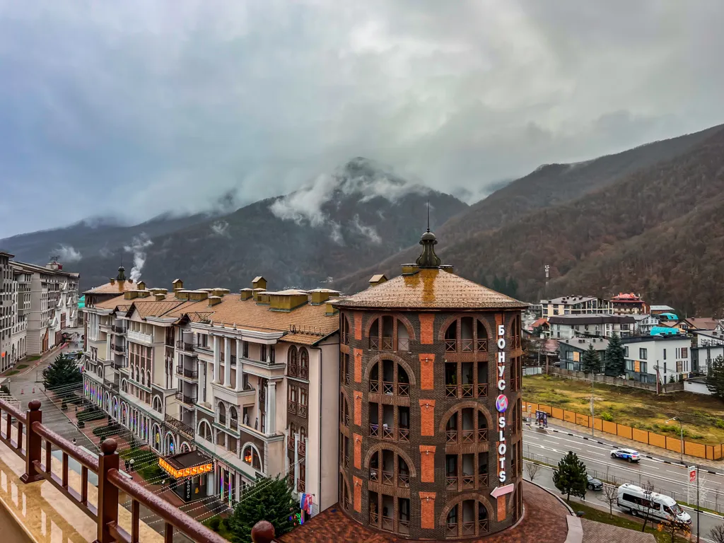 Просторные апартаменты на "набережной Времена года"