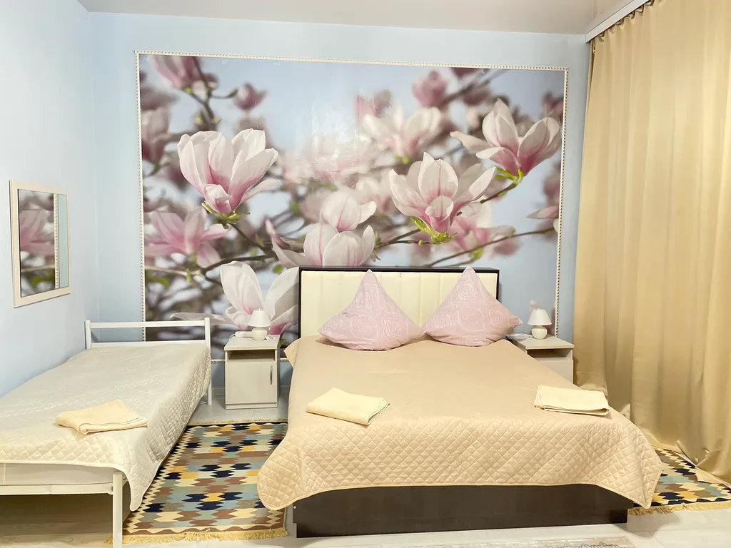 Семейный домик с видом на храм