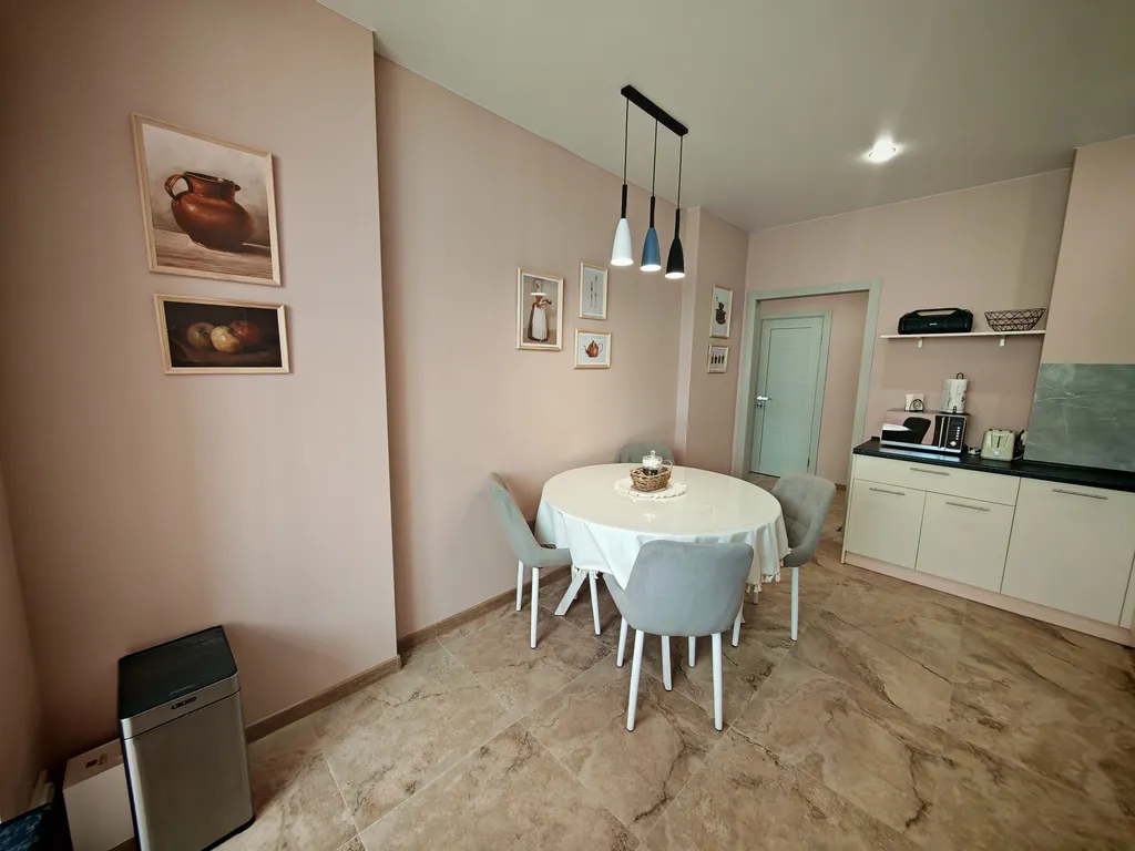 Уютная современная квартира вблизи исторического центра