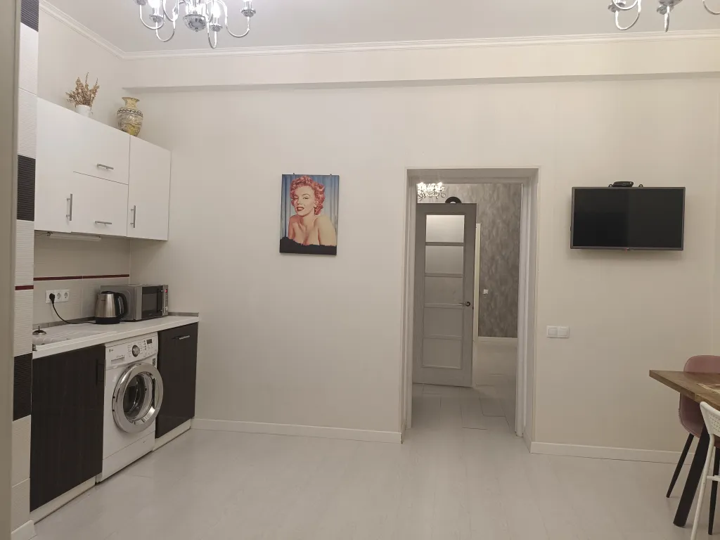 Квартира Квартира Уютный апартамент в самом центре города на Набережной — Севастополь