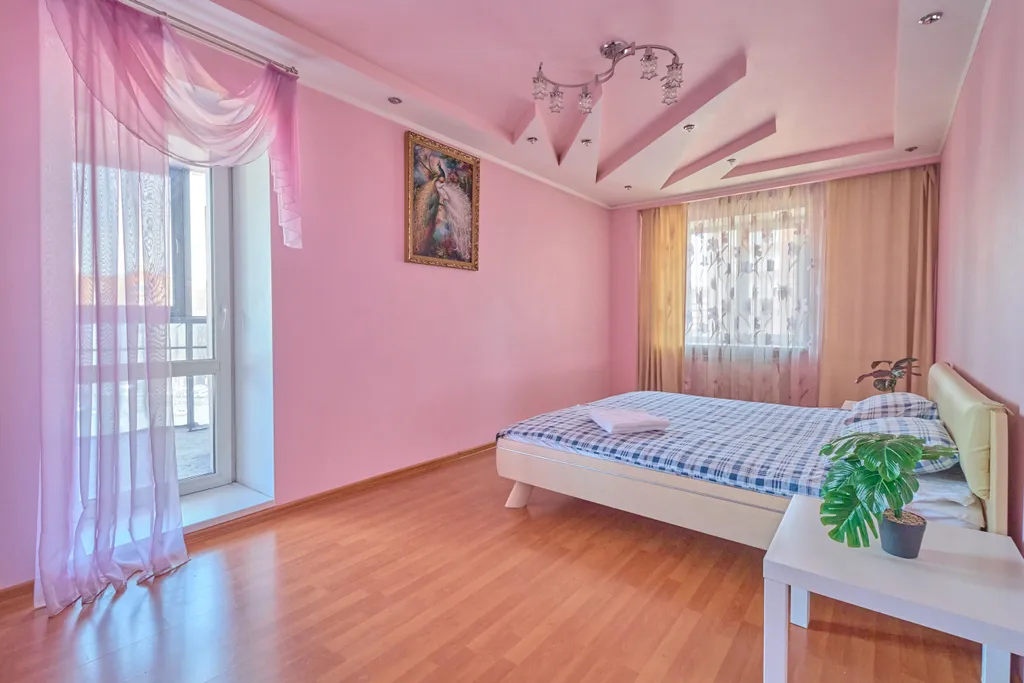 Просторная квартира на главной центральной улице города Томска