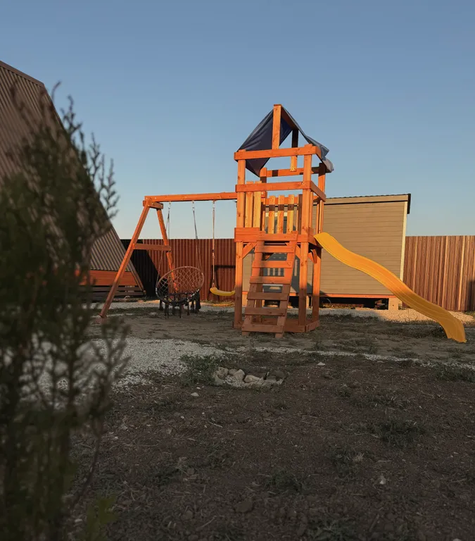 Коттедж Дом А-фрейм на берегу моря, бассейн, баня — Кучугуры