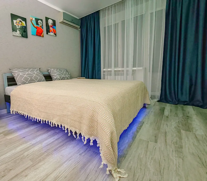 Уютно - и точка с парящей кроватью