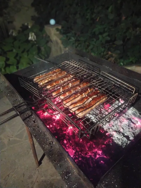 Частный дом с уютным двориком недалеко от центра