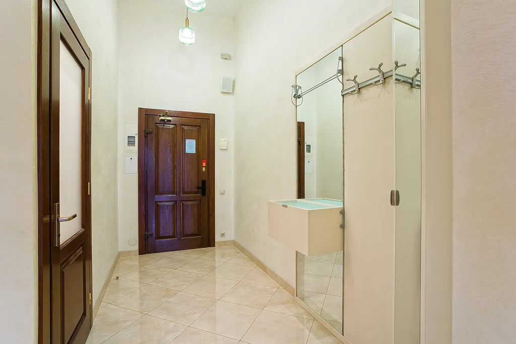 Апартаменты Делюкс Модерн с балконом на набережной