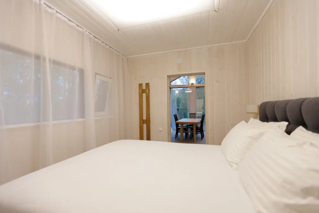 Дом с видом на озеро