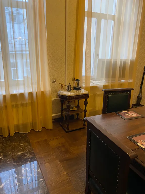 Квартира Старинная квартира в самом центре города в которой приятно находиться — Санкт-Петербург