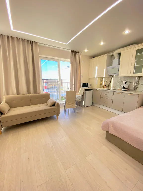 Квартира Уютная и стильная студия — аренда посуточно в Зеленоградск