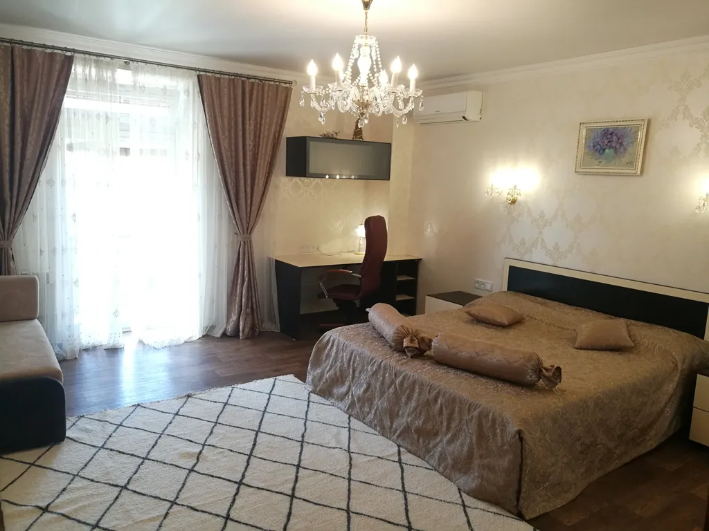 2-к сталинка в центре у набережной