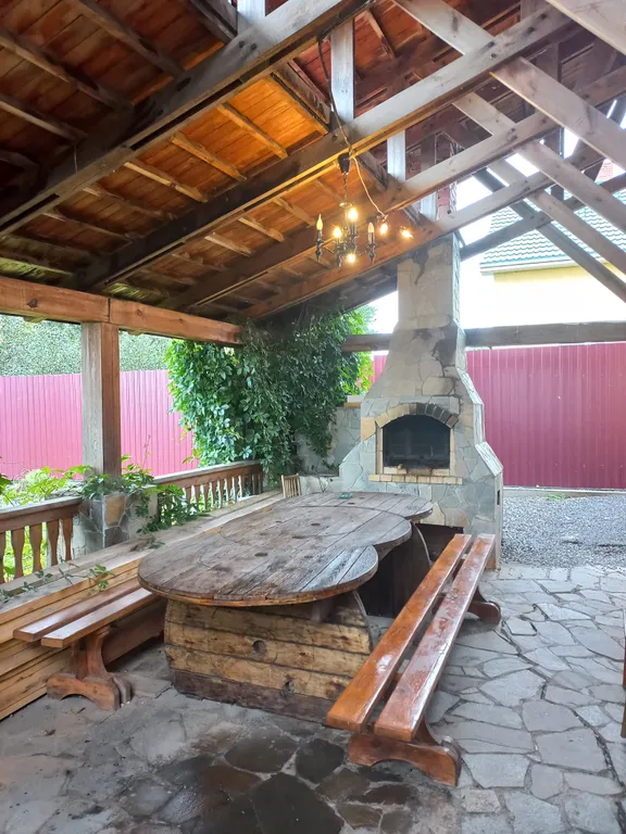 Дом с баней на берегу озера