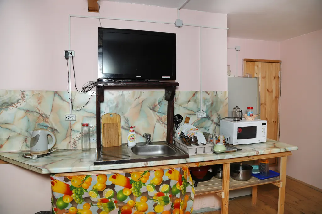 Люкс с камином рядом с рекой Волга в лесу