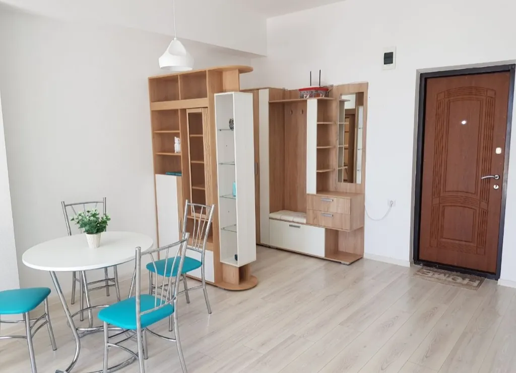 Студия с видом на море