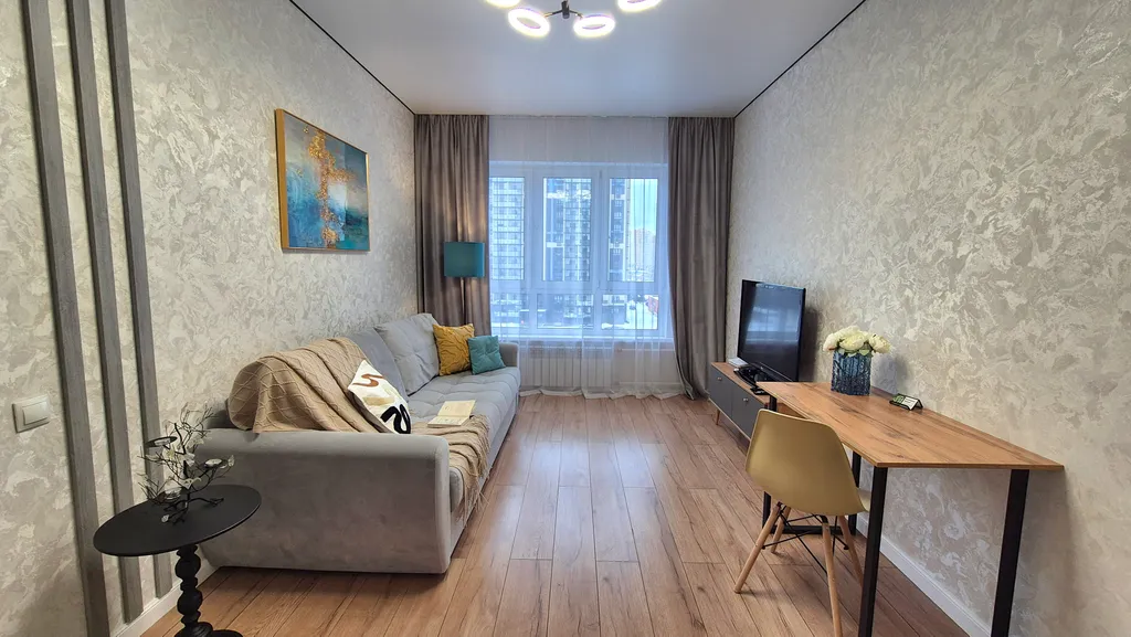 Новая двушка рядом с ГЦС Кузбасс, КемГУ, Кузбасский ГАУ